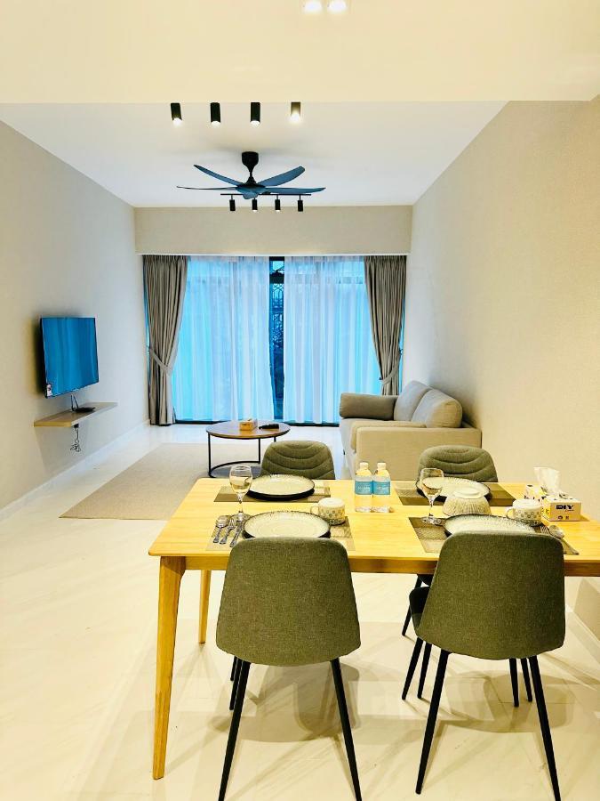 Luxury Suites At Eaton Klcc Куала-Лумпур Экстерьер фото