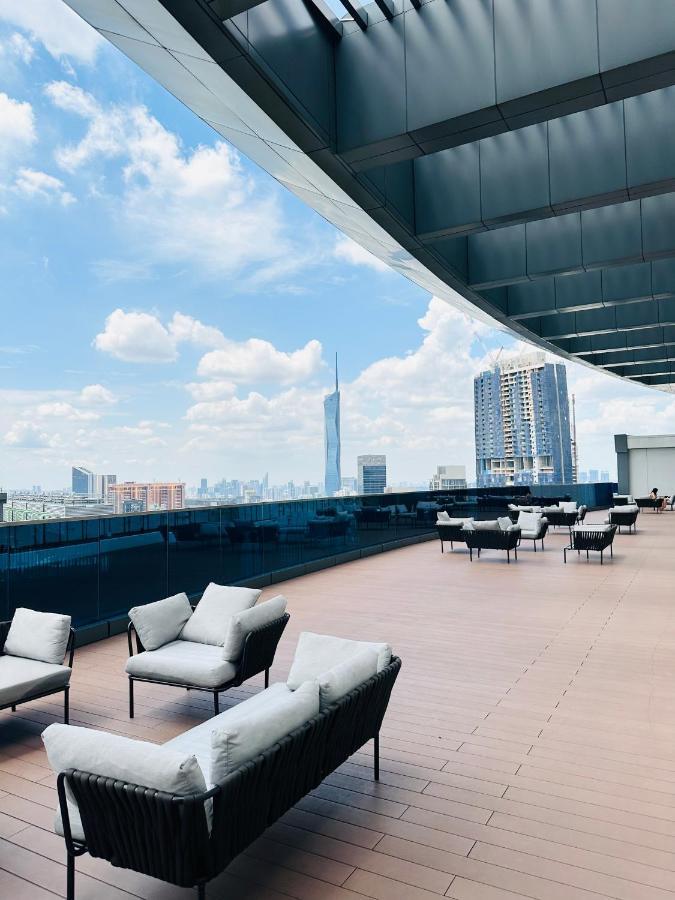 Luxury Suites At Eaton Klcc Куала-Лумпур Экстерьер фото